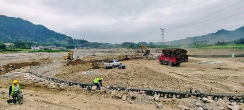 “农事不误，水滴珍贵