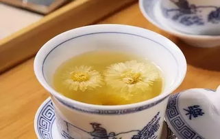 菊花茶可以降肝火吗？中医专家怎么说