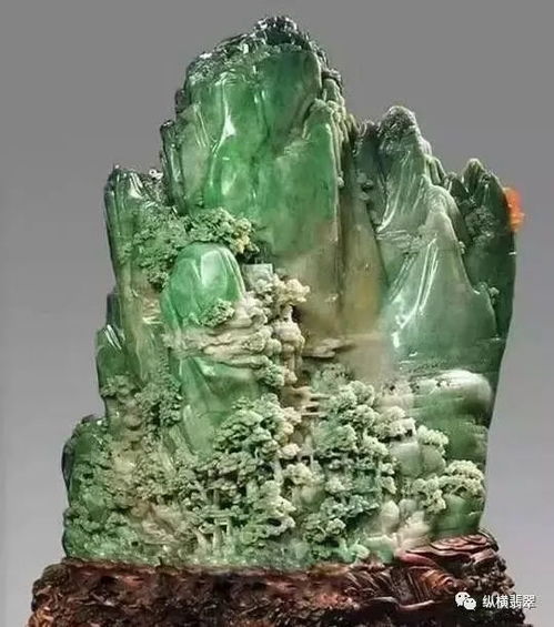 翡翠长廊桂圆盈枝，长江之畔耀目生辉