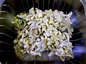 白萝卜腌咸菜，传统家常菜