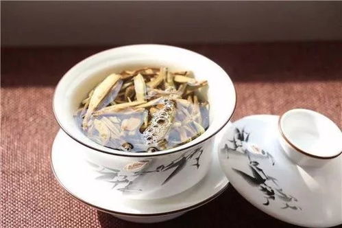 夏天喝白茶好吗？了解白茶特性