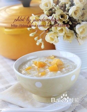 桂花紫薯粥：暖胃养颜