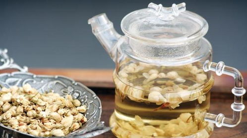 铁皮石斛花怎么泡水喝？老花匠分享正确方法