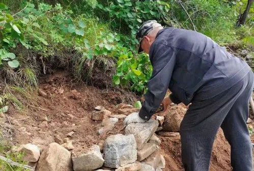 还有，哎呀，你得堪天气。