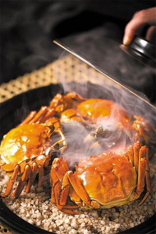 “秋季最佳，蟹宴禁忌多