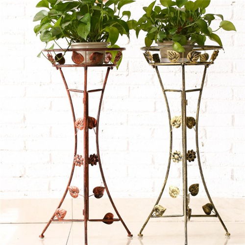 金属材质：耐久低维护， 造型多变