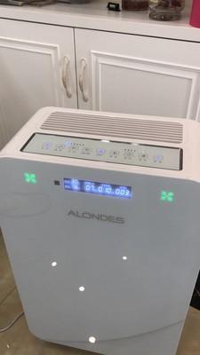 空气净化器，它会不会把灰尘吹起来？