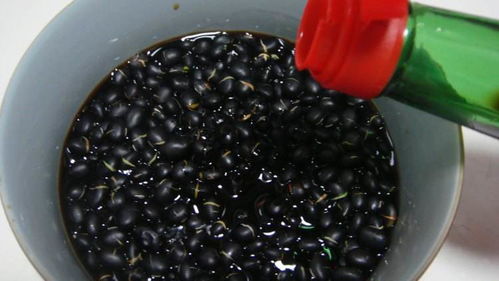 黑豆泡醋有哪些神奇功效？营养专家为你揭晓