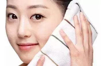 2. 中药敷脸， 止痒又舒服