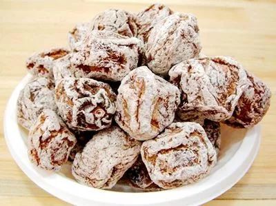 话梅和半梅的区别， 以及榆叶梅果实的功效与作用