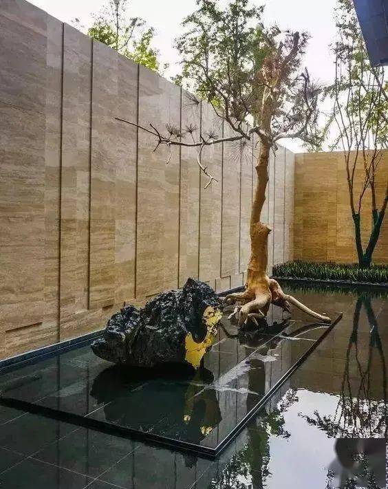 常用的水景石材