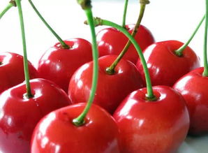 第一步：清水冲洗