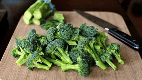 八、 西兰花，营养全面叶酸丰富