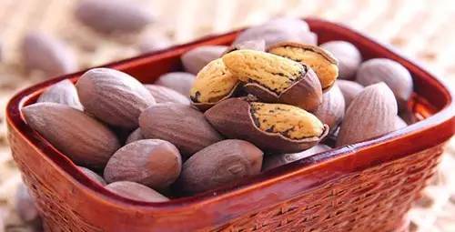 香榧加工， 设备先进