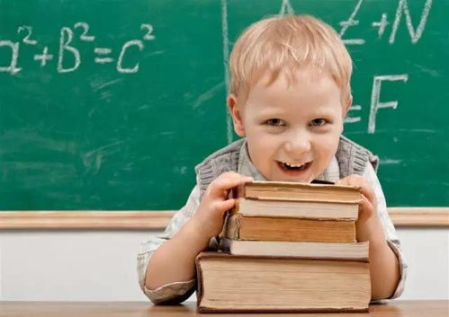 幼儿园女雏浇水时间及方法，女孩如何正确给幼儿园植物浇水