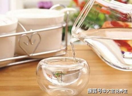 白醋泡脚是什么？有什么好处