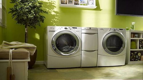 洗衣机大比拼：滚筒与波轮，哪个geng胜一筹？