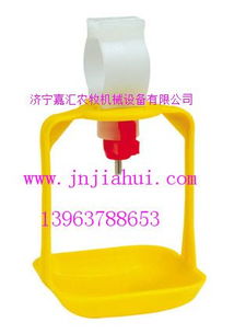创新型畜牧饮水器——IV型乳头饮水器