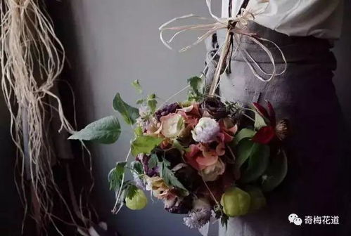 送花的首要讲究：因事选花，寓意先行