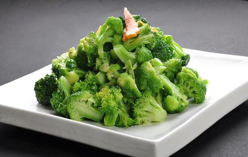 西兰花小绿虫子的烦恼