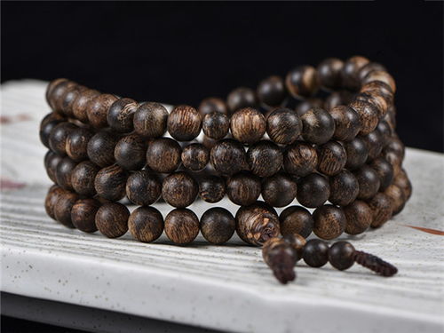 沉香木：香气独特，珍贵难得