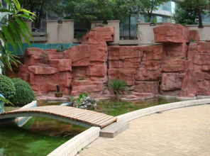 购买景观石假山时 了价格因素，还需考虑其质量、维护和保养