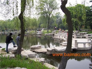 千层石假山：厚重古朴， 成本低廉