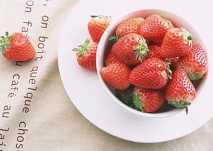 草莓的种子，竟然是果实？