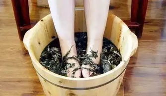 艾叶花椒姜泡脚，养生保健有何神奇功效