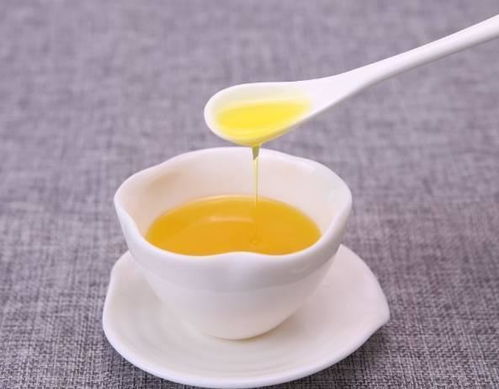 苏子油富含不饱和脂肪酸，有助于改善心血管健康
