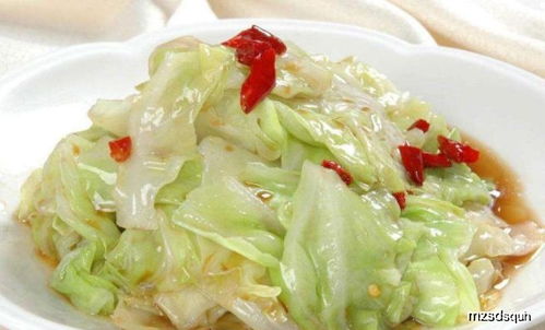 如何有效去除包菜上的农药残留，确保食品平安？