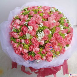 84朵玫瑰花图片大全，展示浪漫花束的多彩世界