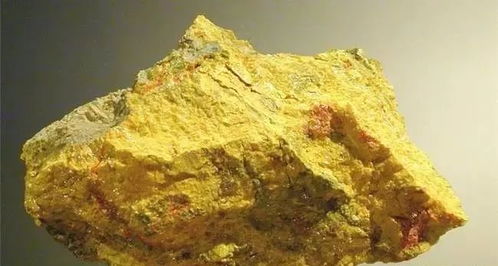 雌黄与雄黄在中药世界中的差异与奥秘，究竟有何独特之处？