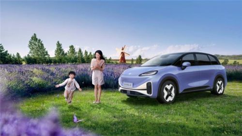 带着孩子出行：空间大、 平安性嫩好的SUV