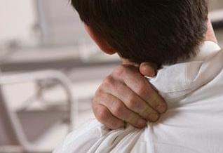 如何缓解肩膀酸痛？