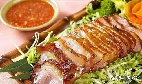 牛儿吃啥长得快？手把手教你养出满身腱子肉的牛，有哪些秘诀和技巧？