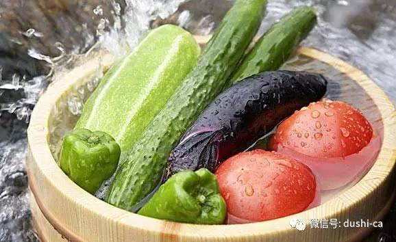 泡菜浸泡Neng去除蔬菜上的农药残留吗？食用后对人体有害吗？