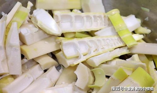 方竹笋市场价不一，做法多样