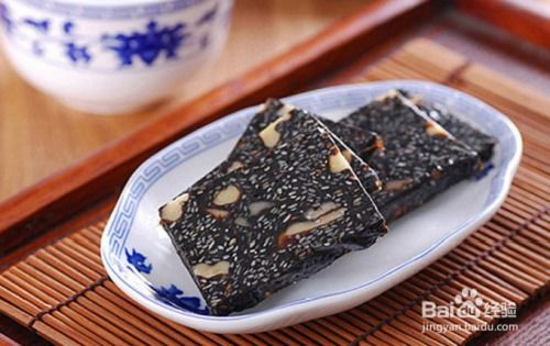 阿胶膏，以阿胶为主要原料