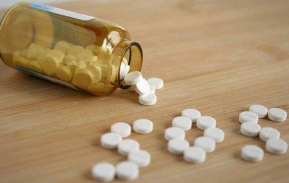 胃药和止痛药：谨慎使用