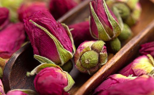 玫瑰花泡不开的原因探秘