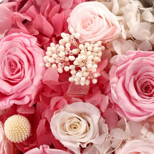 红色：生命的象征