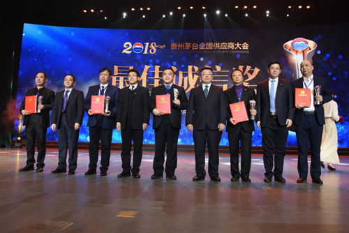 经销商养猪户合作，遵循诚信、互利、共赢三原则