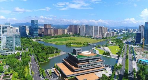 一线城市和新一线城市， 薪资水平差不多