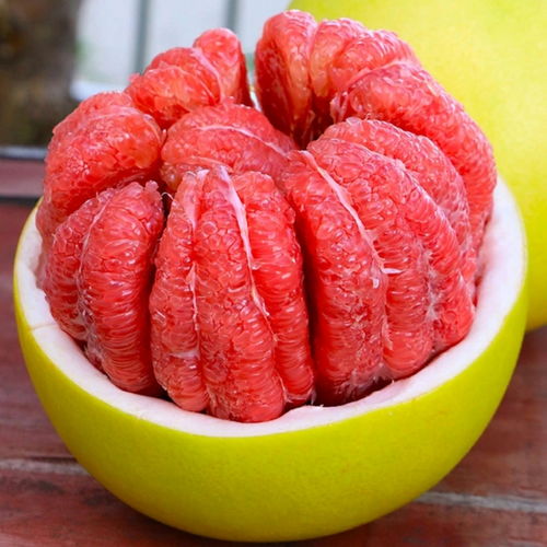 柚子是秋季水果？果肉饱满又多汁