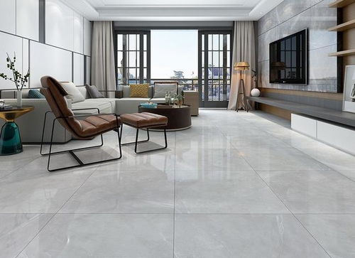 小区绿化：耐踩、 恢复力强的草种