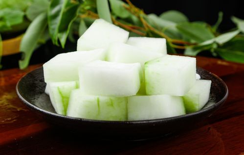 三、 不Neng与冬瓜搭配的食物：冬瓜的禁忌